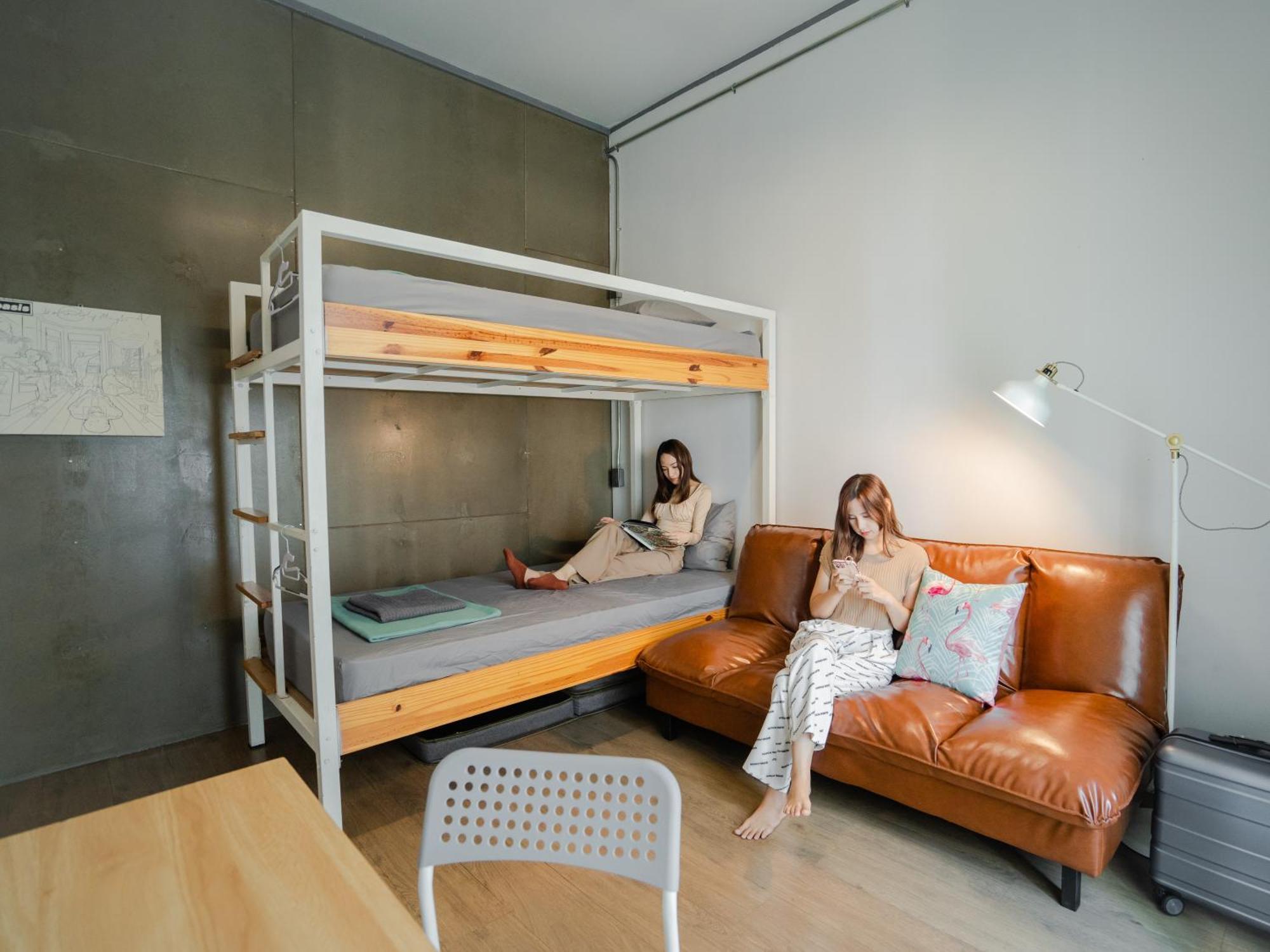 Hybrit Hostel&Cafe หาดใหญ่ ภายนอก รูปภาพ